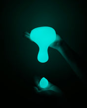 Cargar imagen en el visor de la galería, Glow in the dark