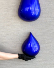 Lade das Bild in den Galerie-Viewer, Gota de Muro