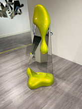 Load image into Gallery viewer, Totem