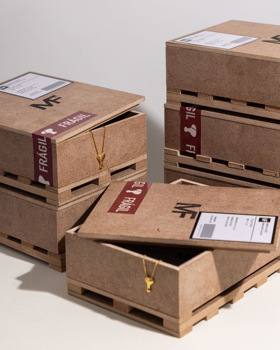 Caja MF